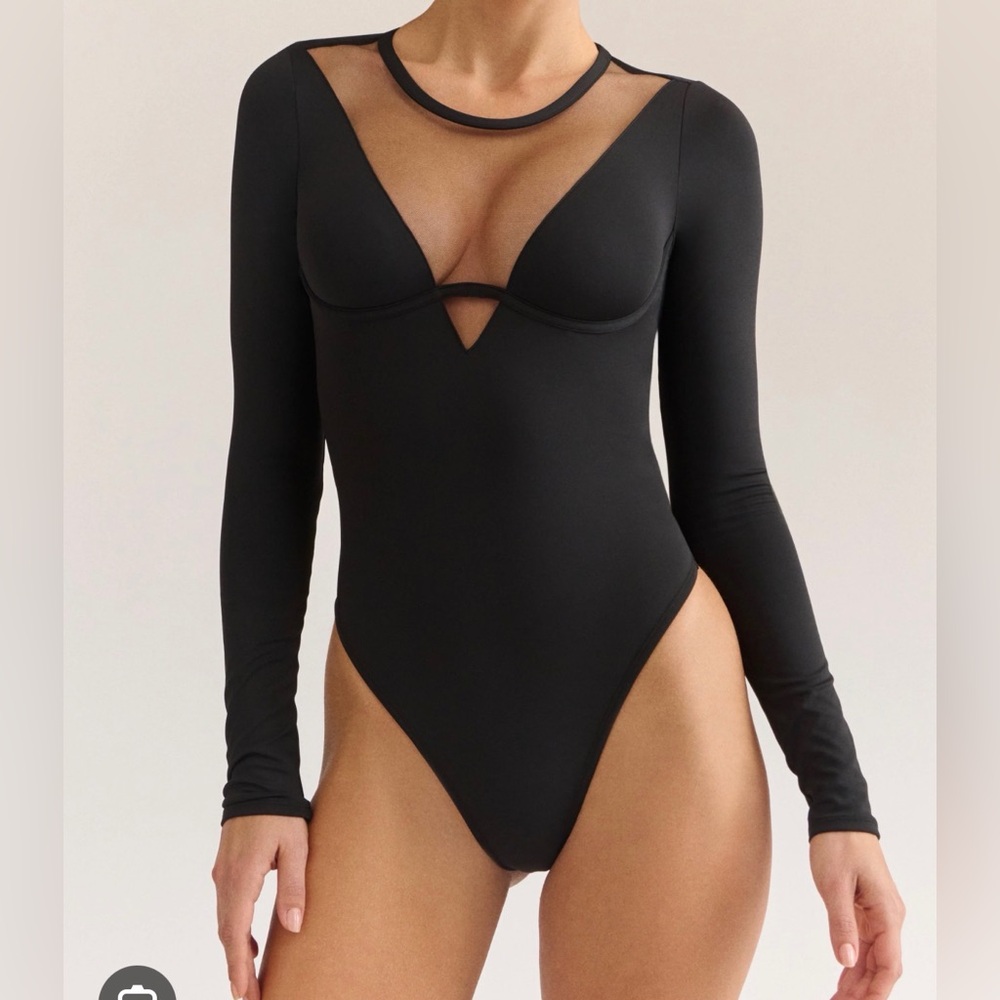 Phoenix Bodysuit by Livy size 34B/90B